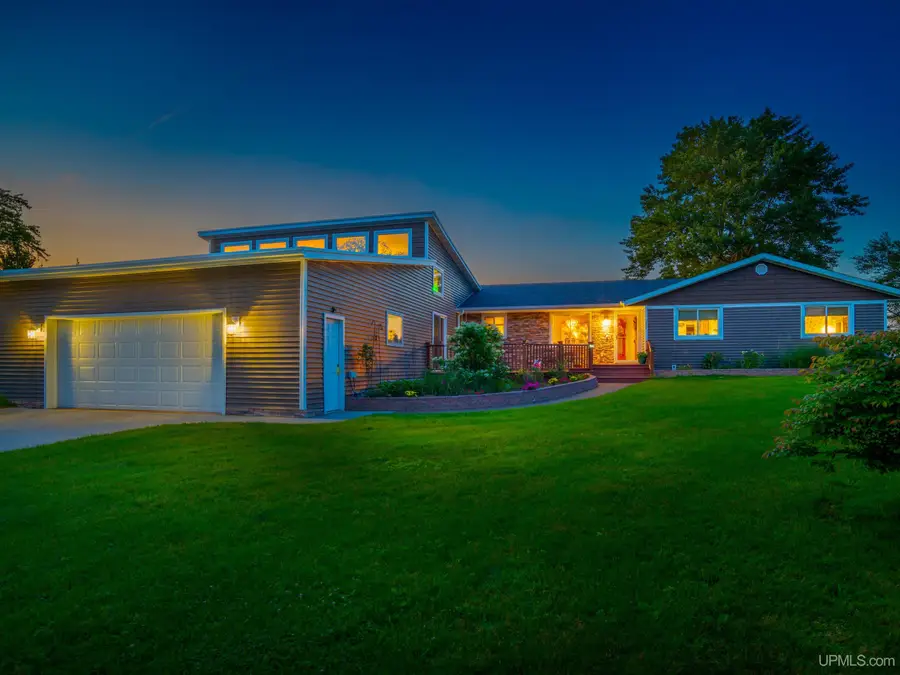737 Lakewood, Marquette, MI 49855 - #3