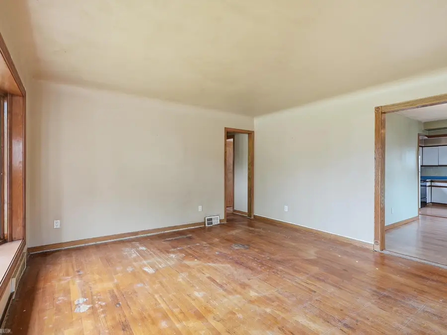 21500 Share, Saint Clair Shores, MI 48082 - #3