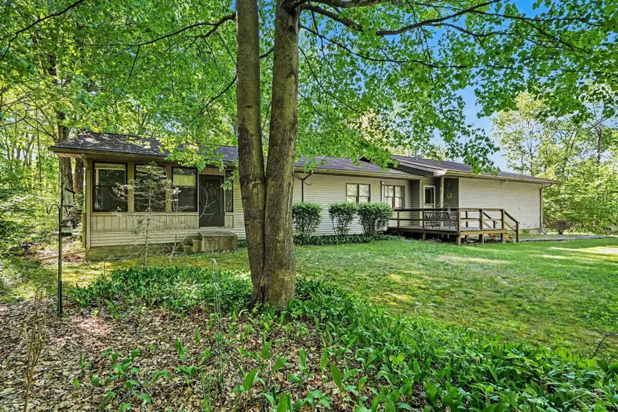 1038 E Freeland, Mount Haley, MI 48637 - #3