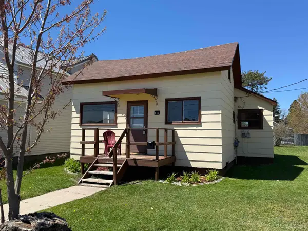 117 N Third Street, Manistique, MI 49854