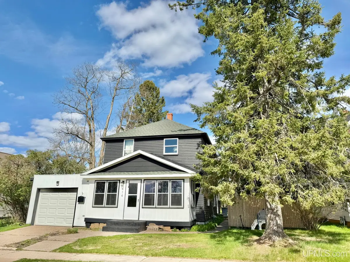 414 Chestnut, Norway, MI 49870 - #1
