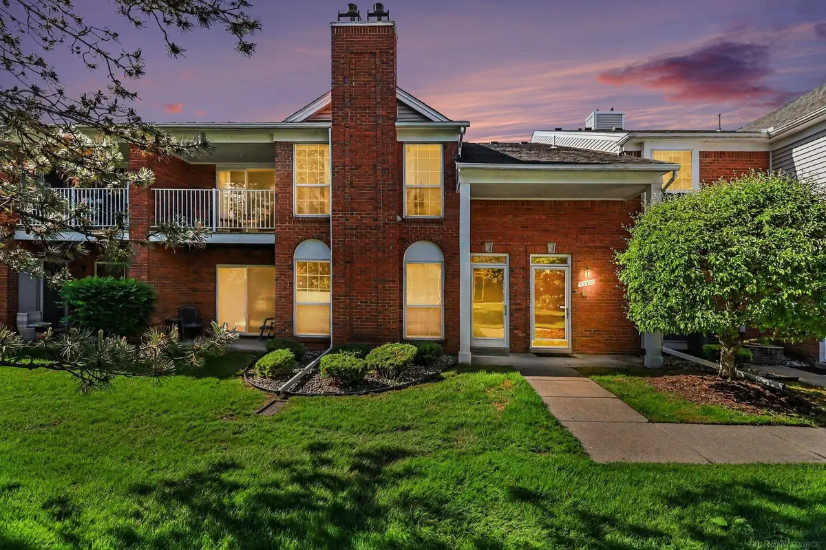 52328 Heatherstone, Macomb, MI 48042 - #1