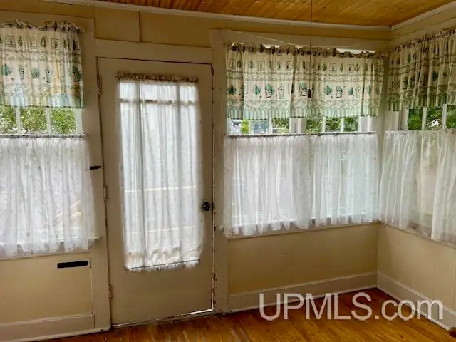 114 Ahmeek, Laurium, MI 49913 - #3
