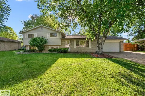53656 Lynnham, Shelby Twp, MI 48316