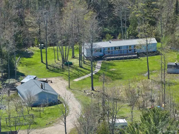 N9165 Deerton, Deerton, MI 49822