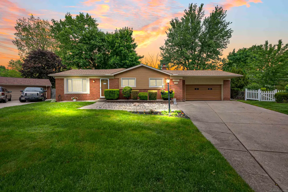 11971 Fairview, Sterling Heights, MI 48312 - #1