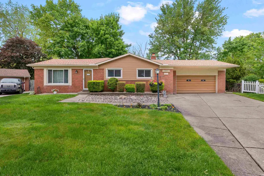 11971 Fairview, Sterling Heights, MI 48312 - #2