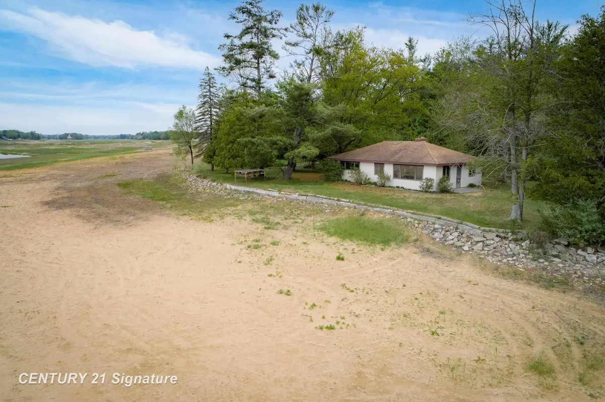 5242 Ostlund, Hope, MI 48628 - #1