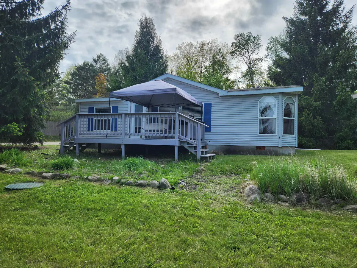 917 Chappel Dam, Gladwin, MI 48624 - #1