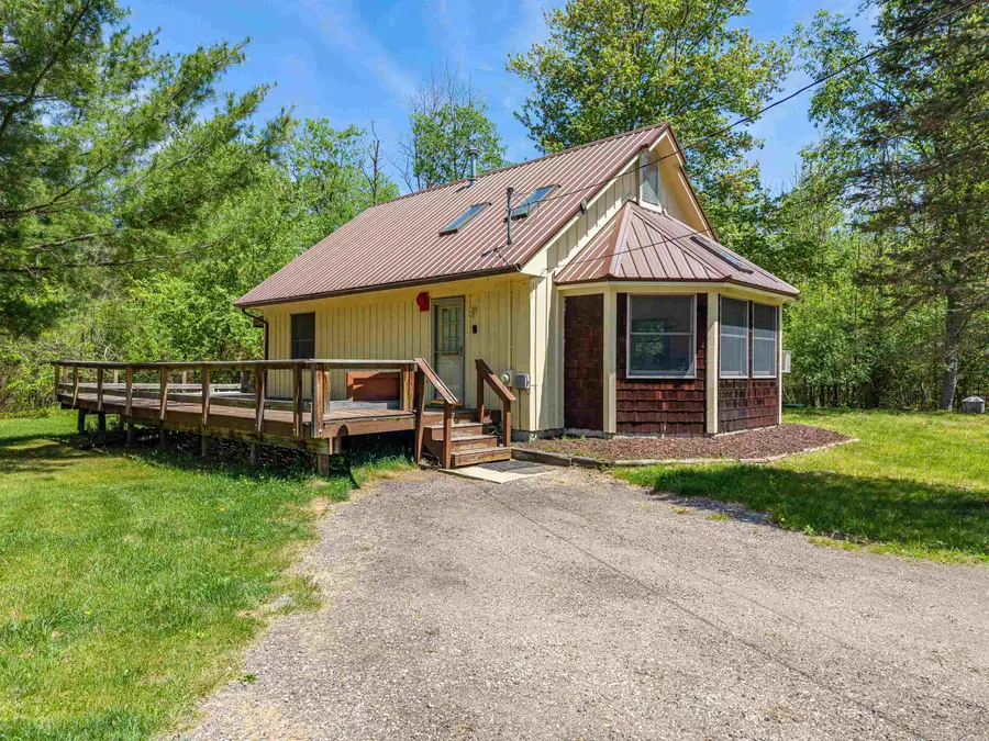 891 E Highwood, Beaverton, MI 48612 - #2