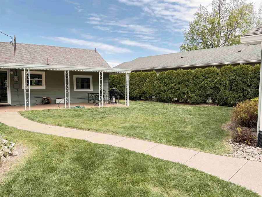 6505 Swallow, Harrison, MI 48625 - #2