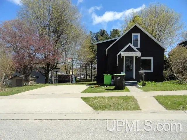 207 Chestnut, Munising, MI 49862 - #3