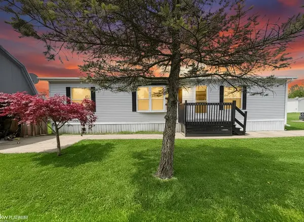 12370 Saint James, Romeo, MI 48065