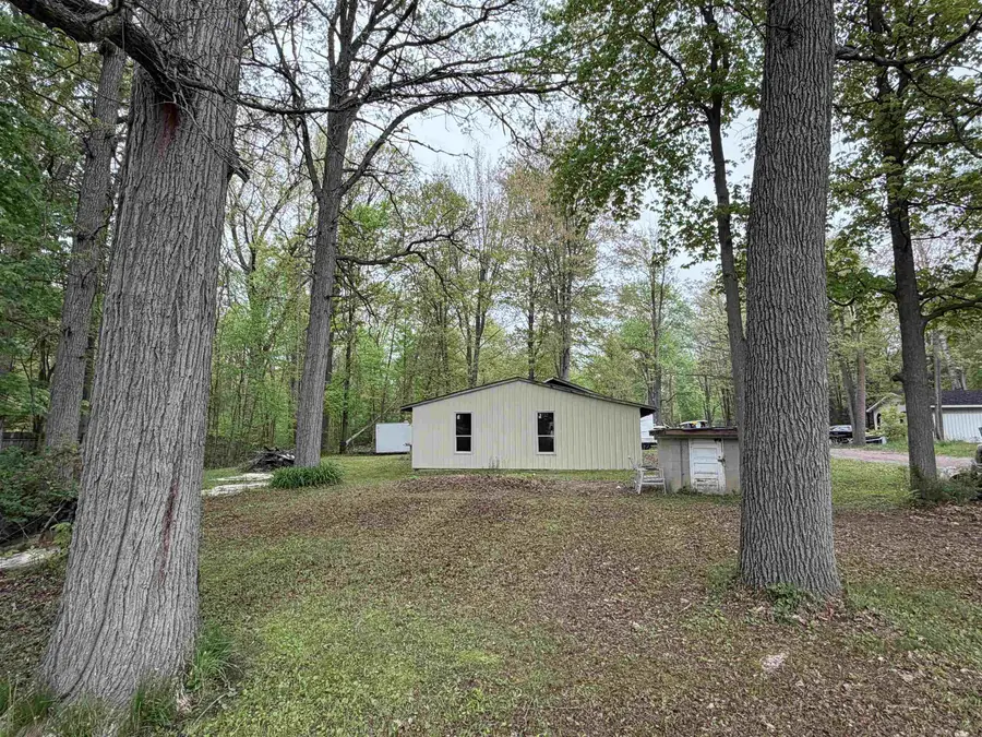 3960 Mccullum, Beaverton, MI 48612 - #2