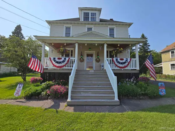 58621 Us41, Calumet, MI 49913