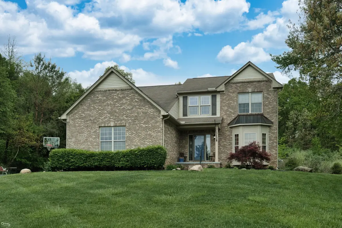 2812 Steeplechase, Highland, MI 48357 - #1