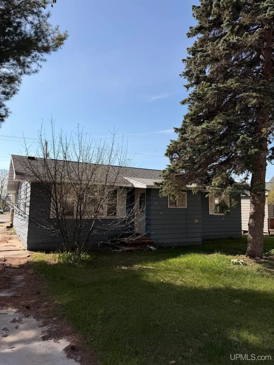 1210 M28, Munising, MI 49862 - #2