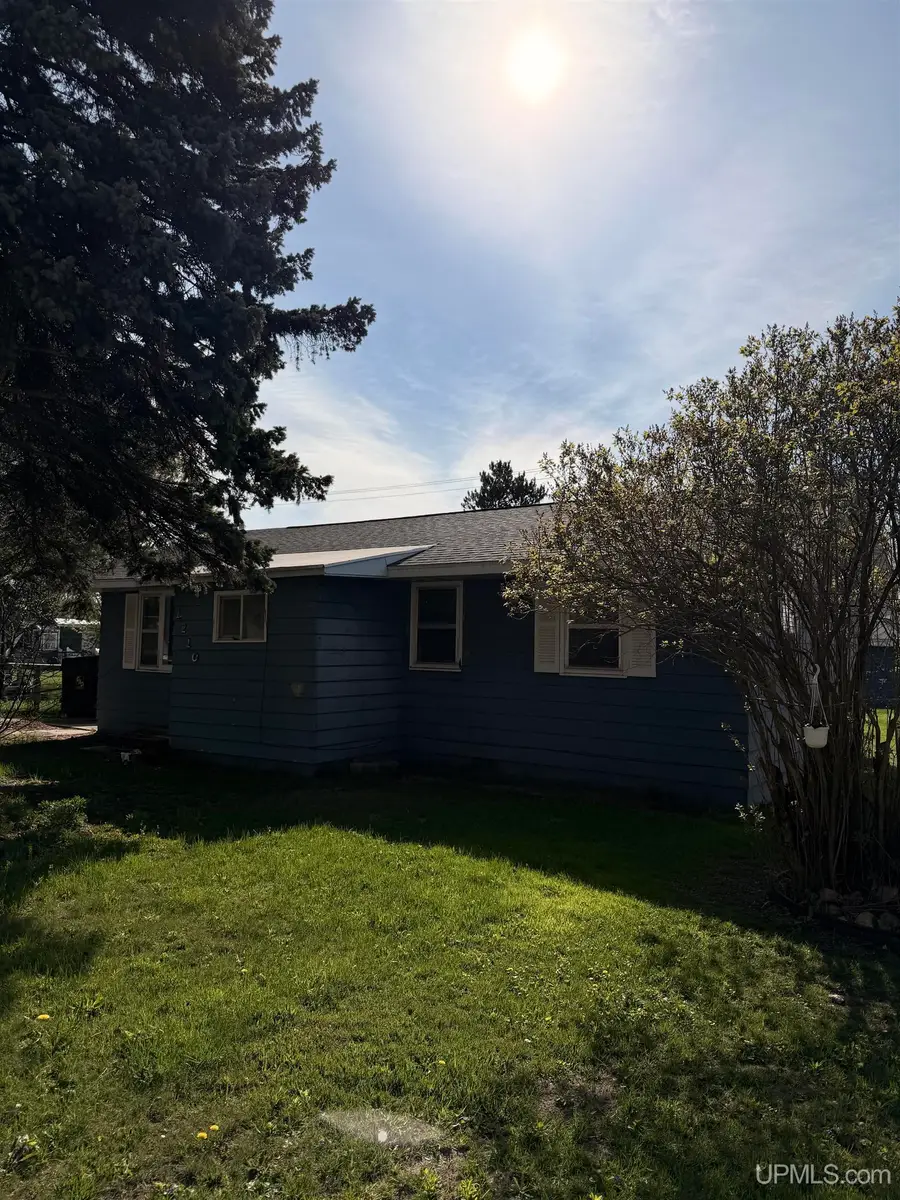 1210 M28, Munising, MI 49862 - #3