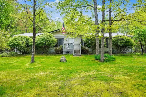6954 Magruder, Beaverton, MI 48612