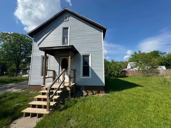 709 Atwater, Saginaw, MI 48601