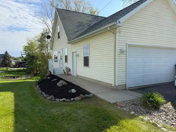 14235 Northmoor, Cement City, MI 49233
