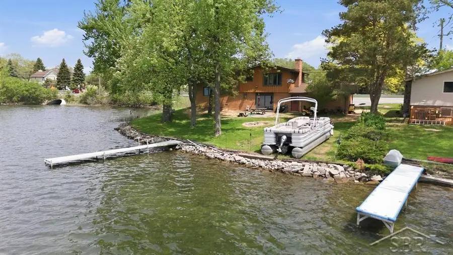 2915 W Walton, Waterford, MI 48329 - #3