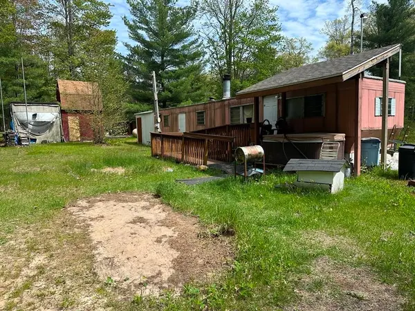 1197 Pineview, Harrison, MI 48625