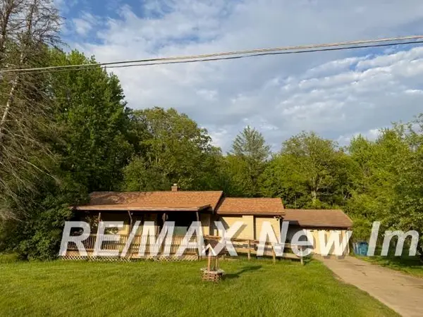 803 S Woodcock, Midland, MI 48640