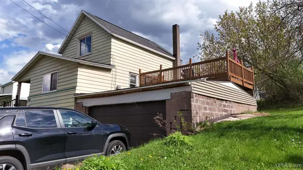 423 County, Negaunee, MI 49866