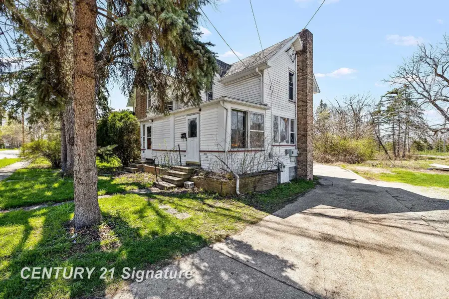 1911 Lincoln, Saginaw, MI 48601 - #2