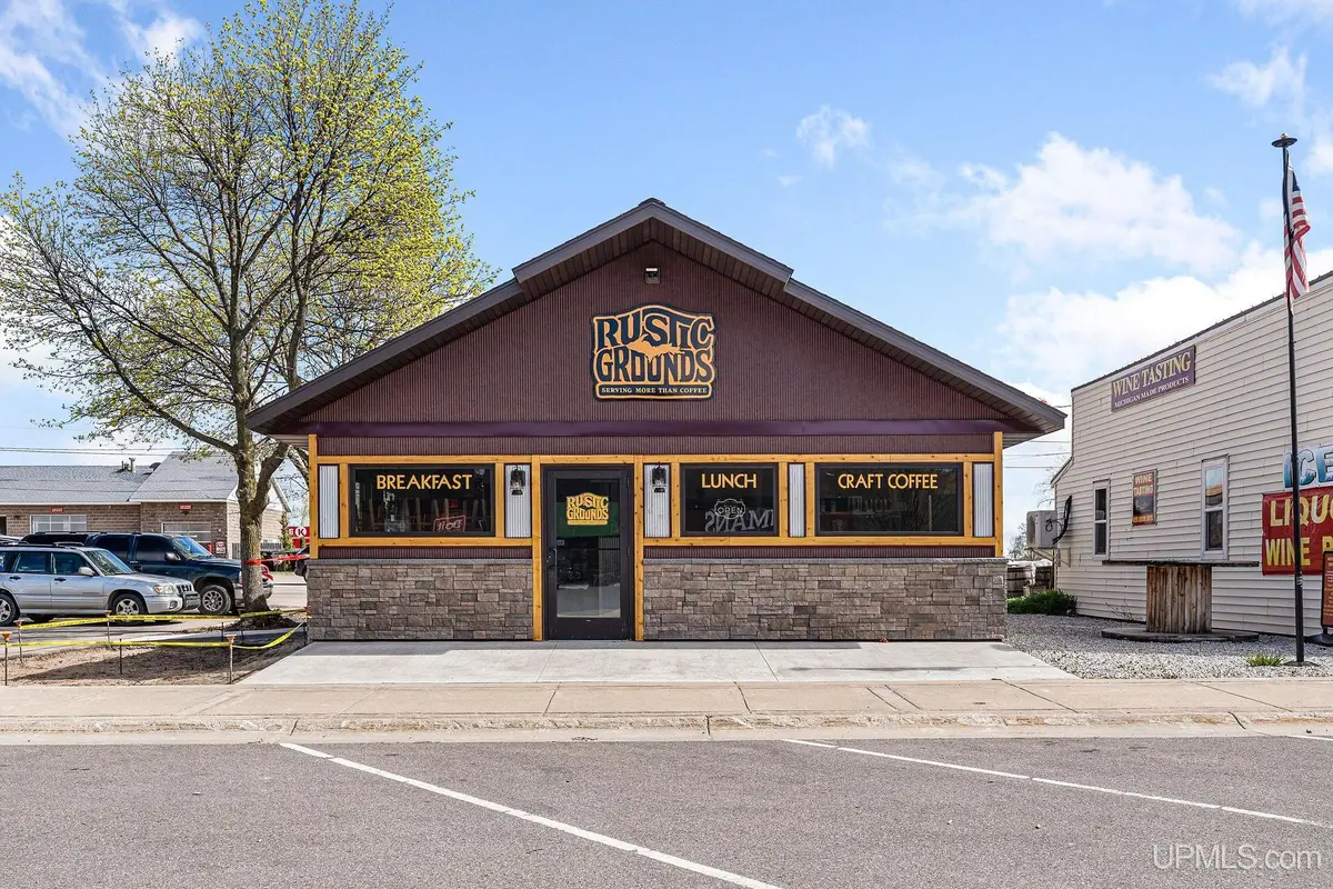 319 E Superior, Munising, MI 49862 - #1