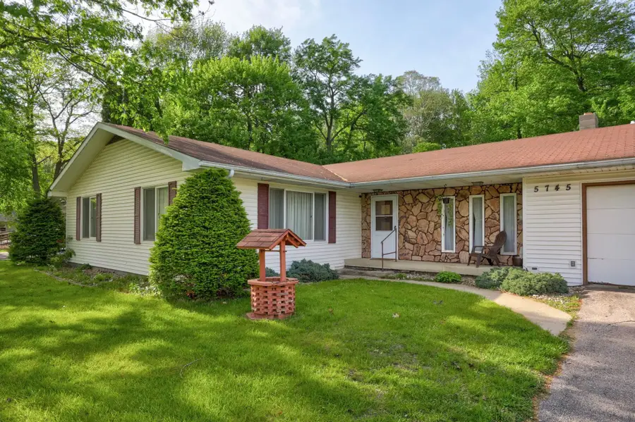 5745 E Townline, Birch Run, MI 48415 - #3