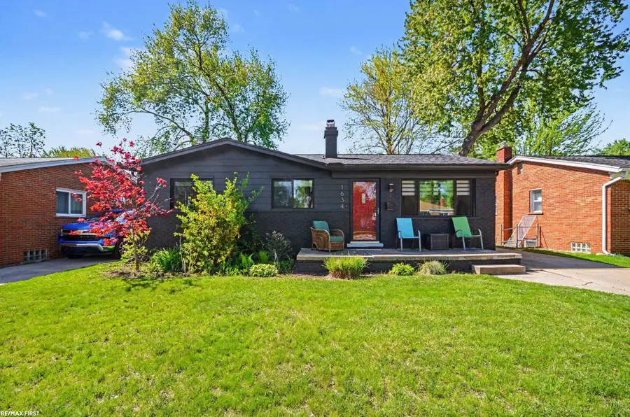 1634 Beaupre, Madison Heights, MI 48071 - #2