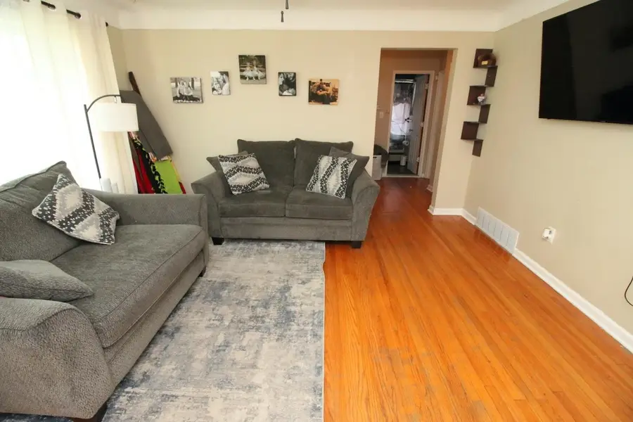 29261 Grant, Saint Clair Shores, MI 48081 - #2
