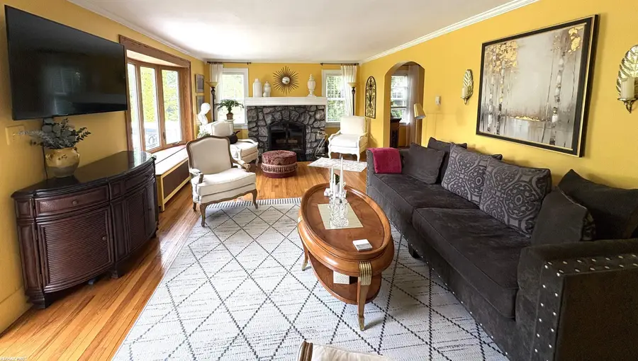 3841 Covert, Waterford, MI 48328 - #3
