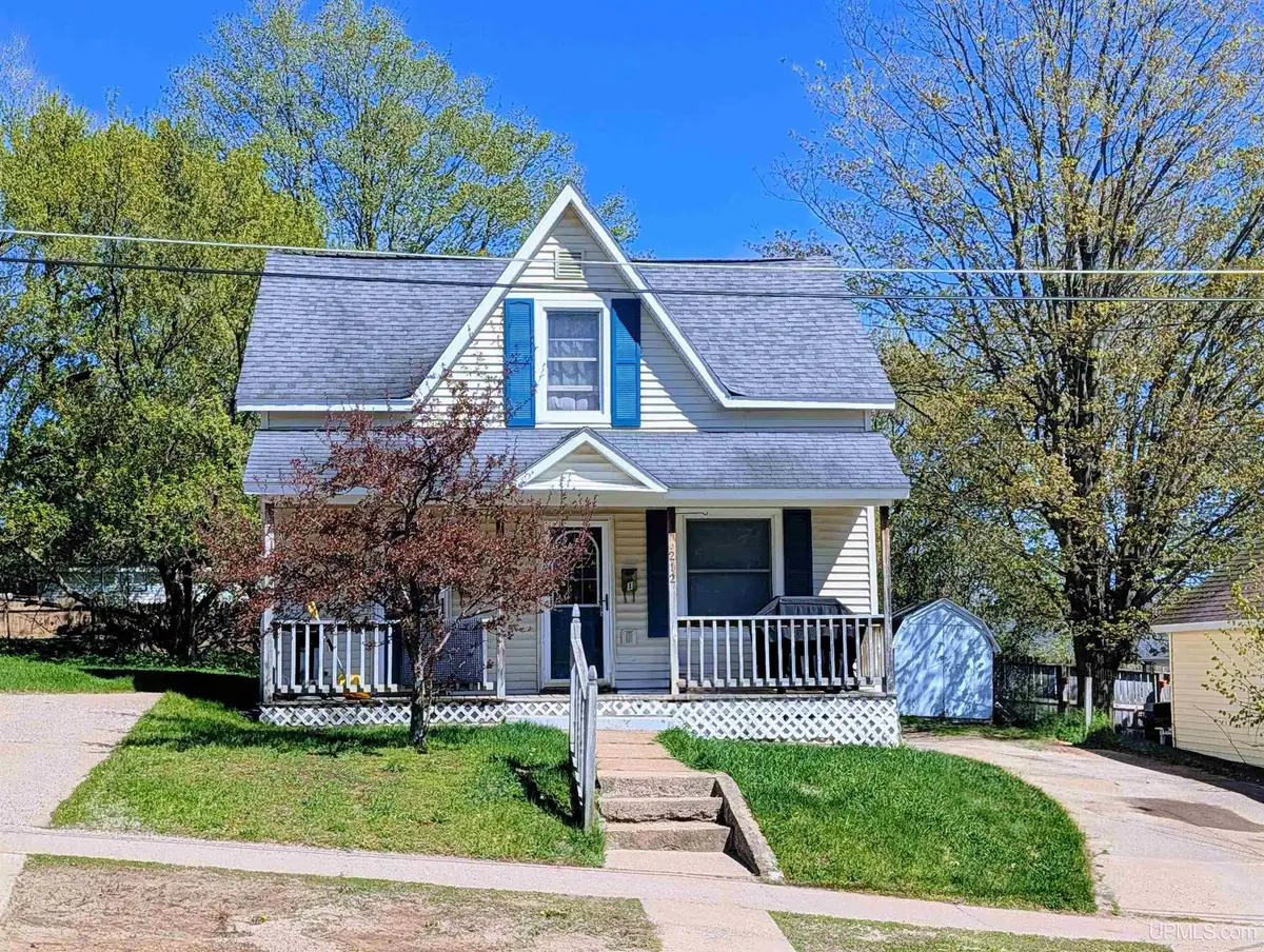 212 N Seventh, Marquette, MI 49855 - #1
