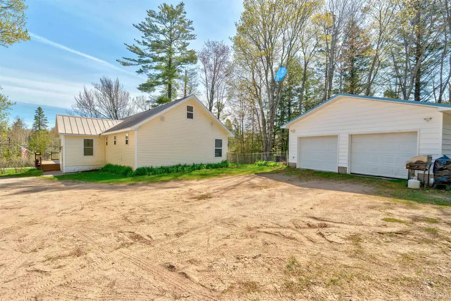 E 10057 Co. Rd. H58, Munising, MI 49862 - #3