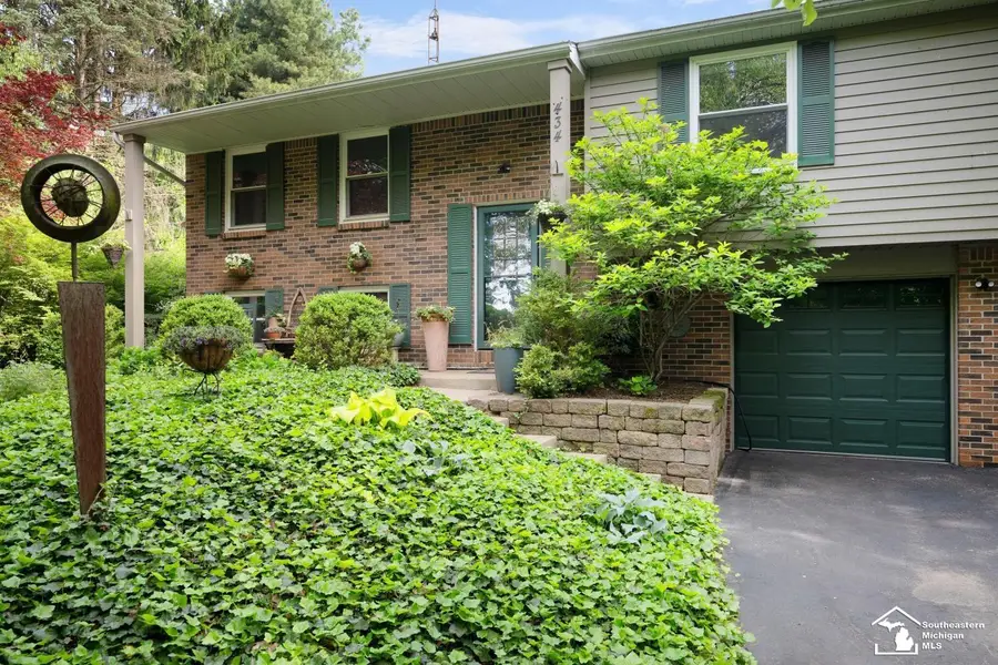 434 W Erie, Temperance, MI 48182 - #3