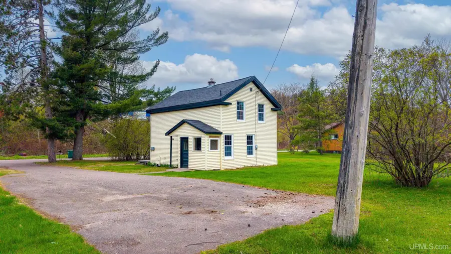 239 W Fairbanks, Marquette, MI 49855 - #2