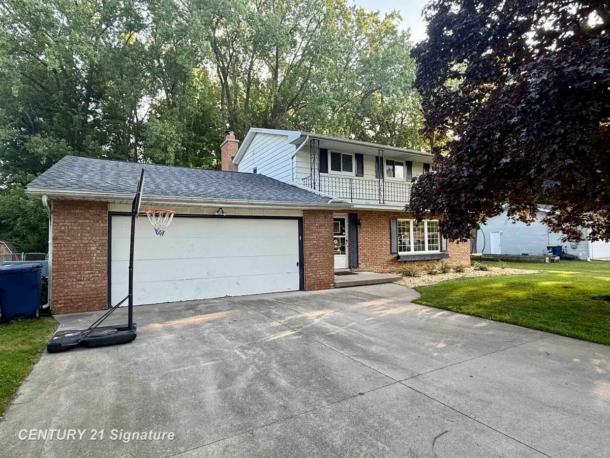 7860 Luann, Saginaw, MI 48609 - #1