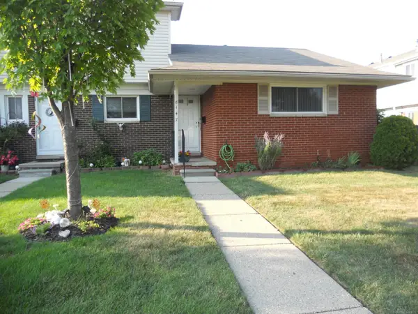 8147 Busko, Warren, MI 48093