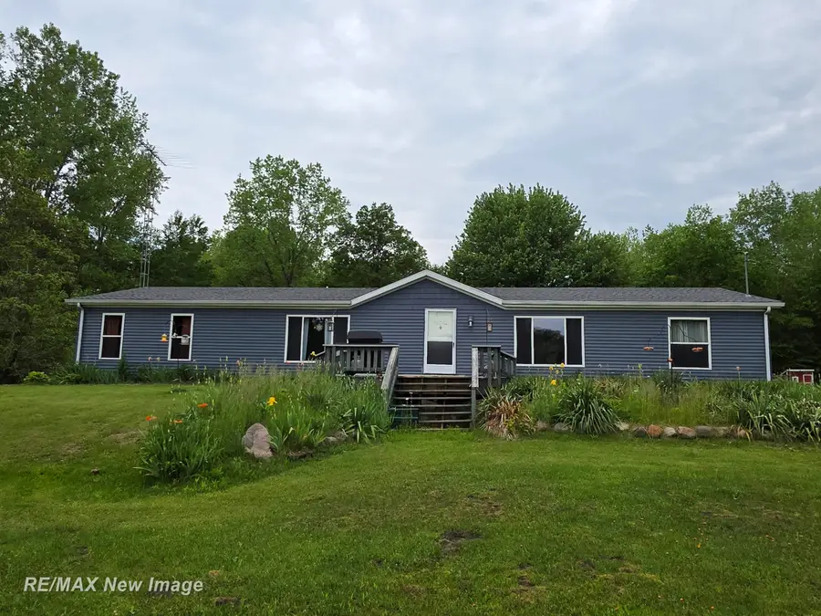 11360 S Steel, Brant, MI 48614 - #2