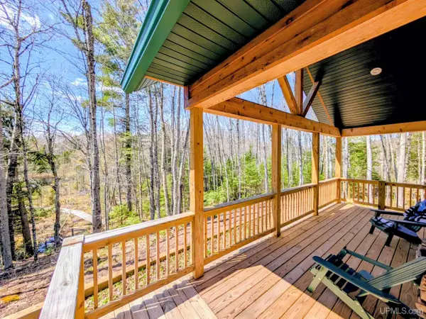 E 19481 Eagle, Watersmeet, MI 49969