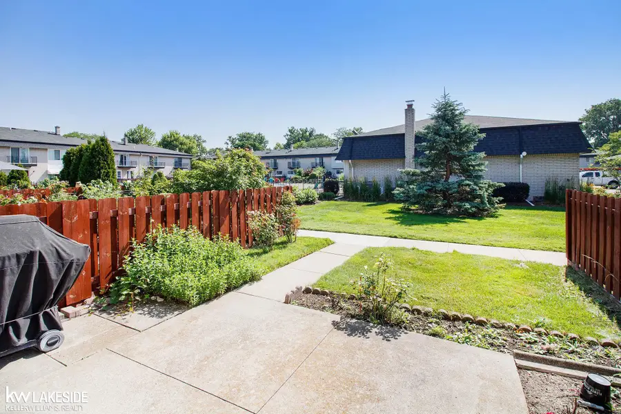 28306 Universal, Warren, MI 48092 - #3