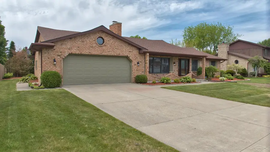 759 Pilgram Dr. E, Saginaw, MI 48638 - #3
