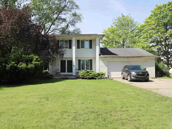 1047 Western Hills, Flint, MI 48532