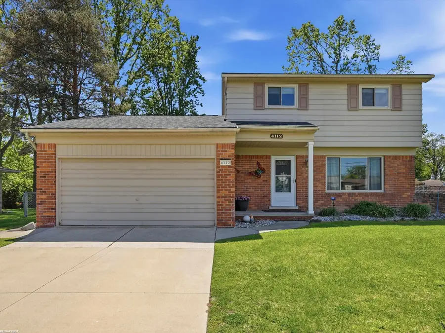 4112 Thorney, Utica, MI 48316 - #2