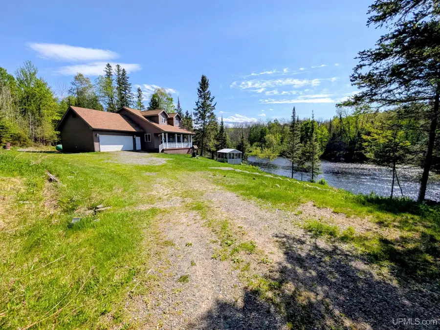 1101 Bates Amasa, Iron River, MI 49935 - #2