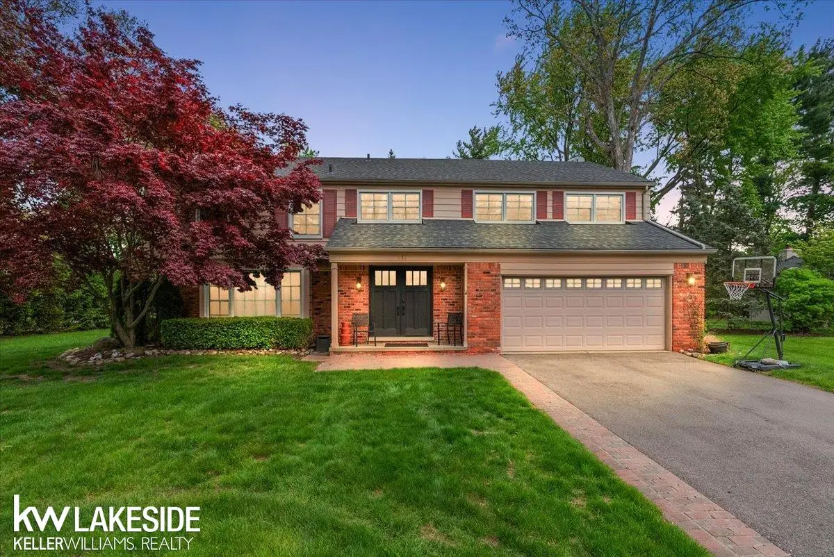 911 Lamppost, Bloomfield Hills, MI 48304 - #1