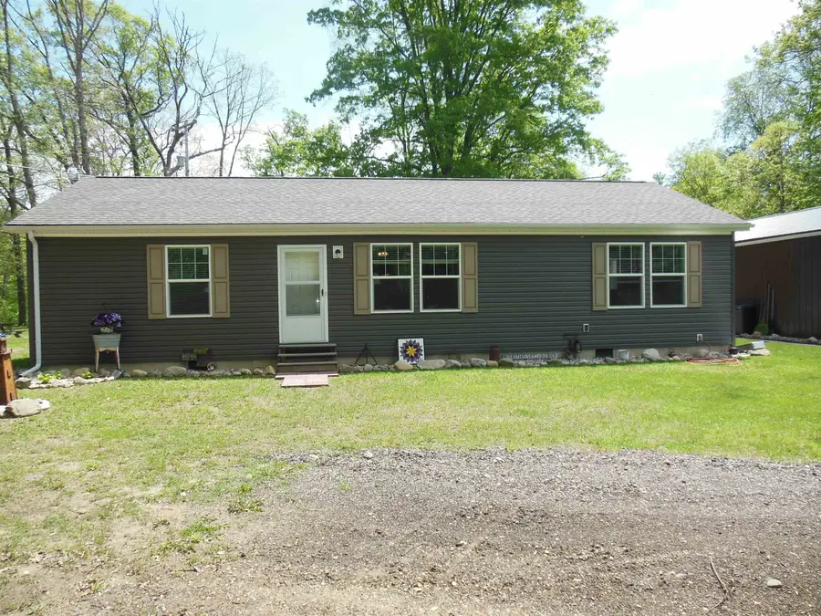 7320 N Clare, Harrison, MI 48625 - #2
